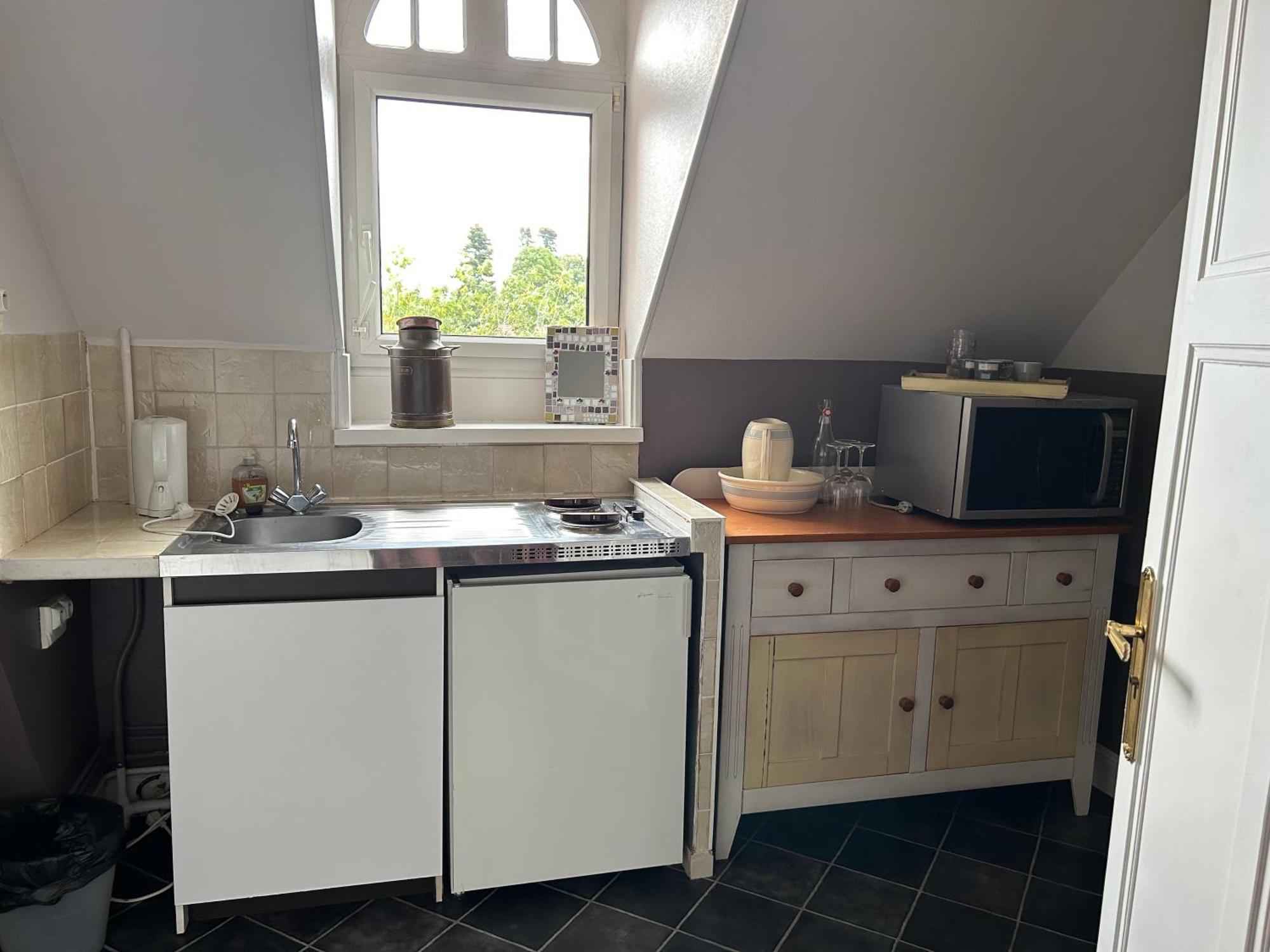 Holiday Home Villa Castel Marie Louise Néris-les-Bains Exteriör bild