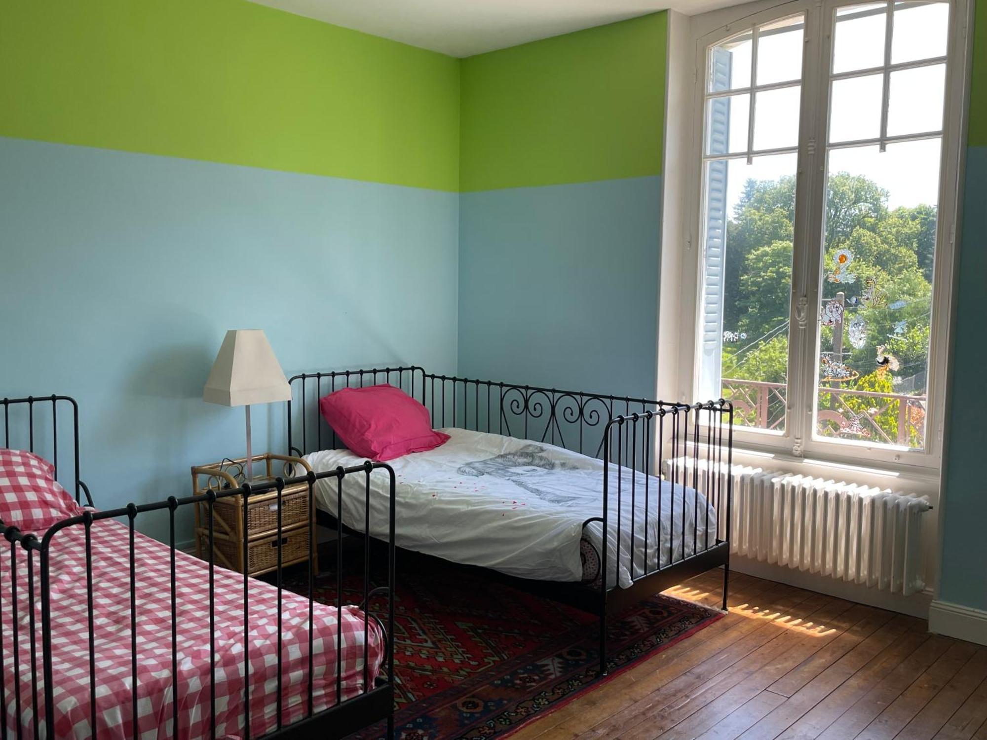 Holiday Home Villa Castel Marie Louise Néris-les-Bains Exteriör bild