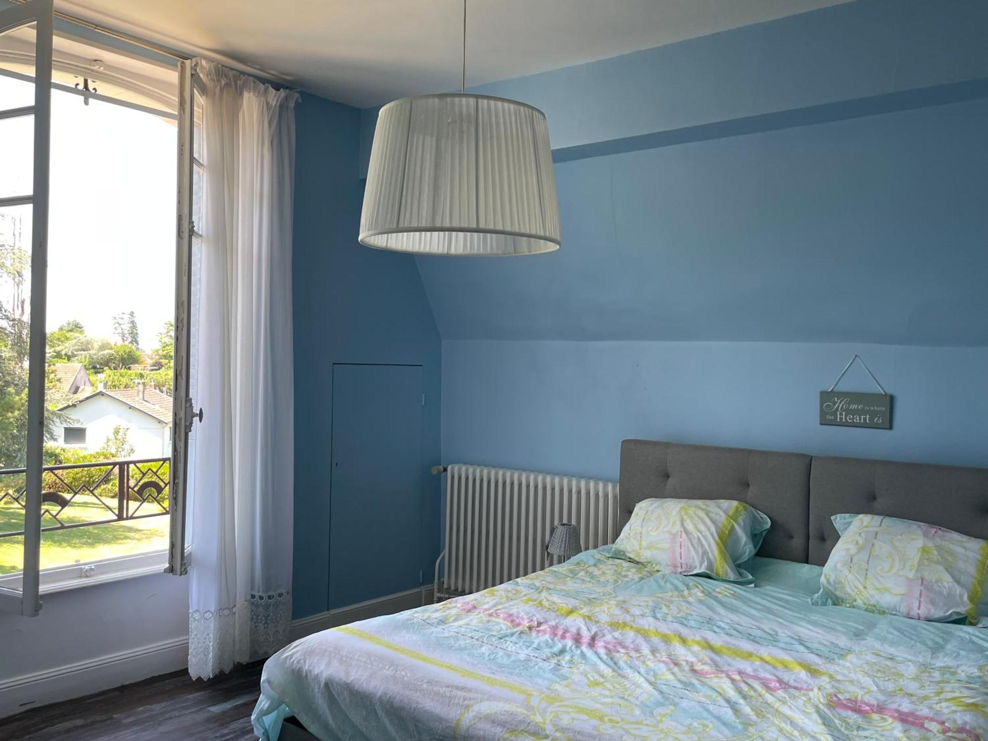 Holiday Home Villa Castel Marie Louise Néris-les-Bains Exteriör bild