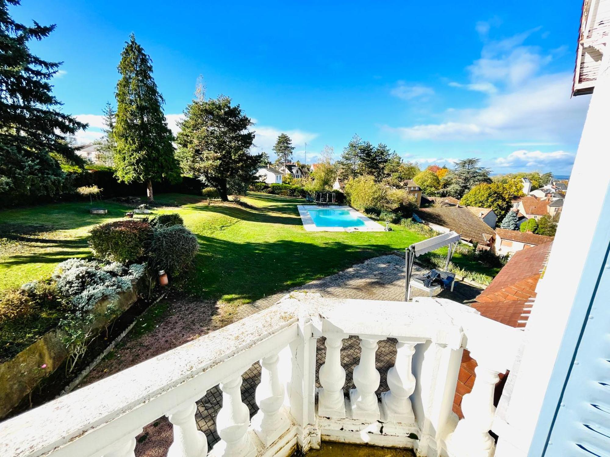 Holiday Home Villa Castel Marie Louise Néris-les-Bains Exteriör bild