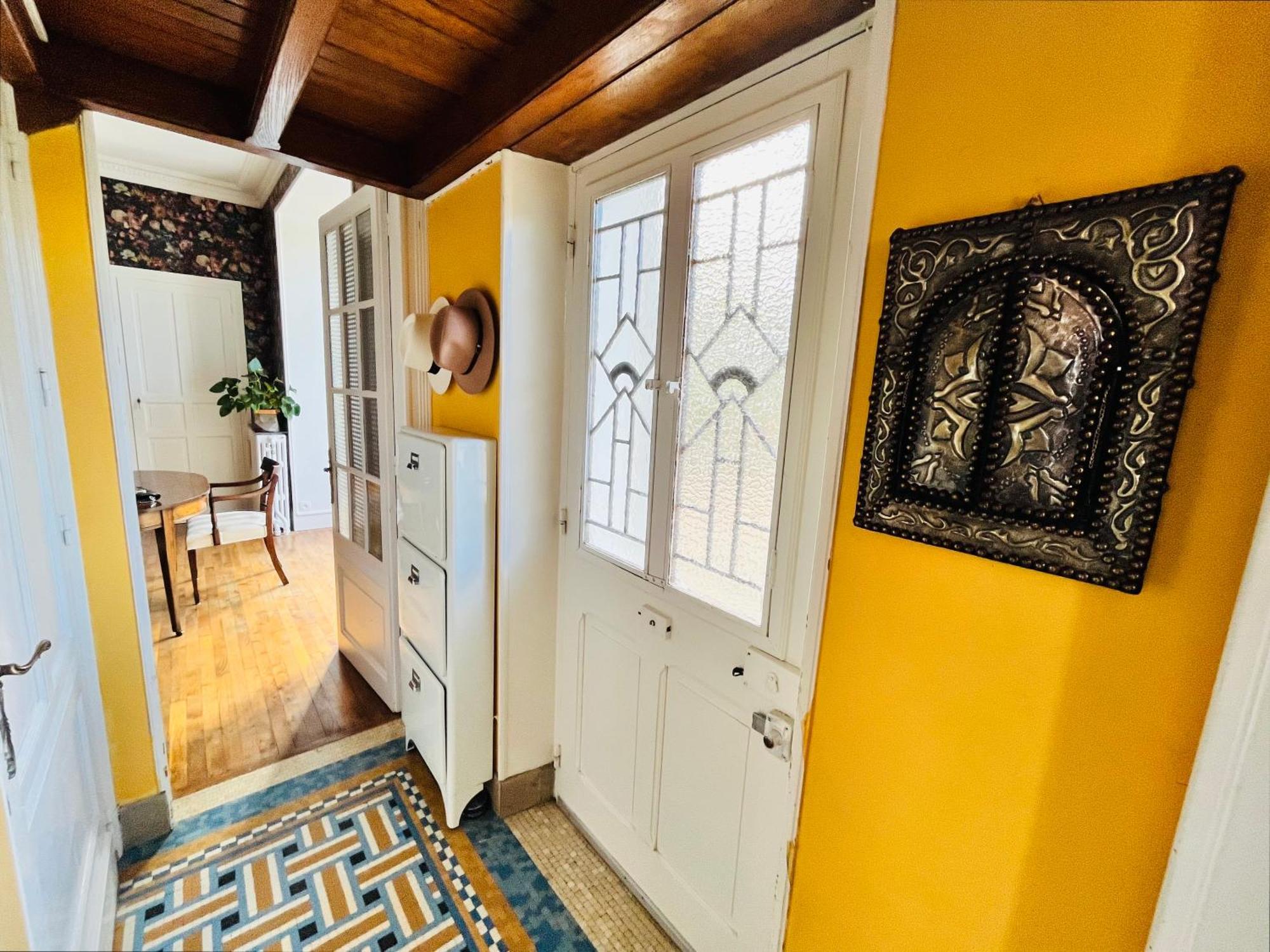 Holiday Home Villa Castel Marie Louise Néris-les-Bains Exteriör bild