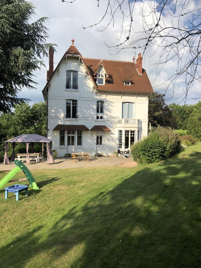 Holiday Home Villa Castel Marie Louise Néris-les-Bains Exteriör bild